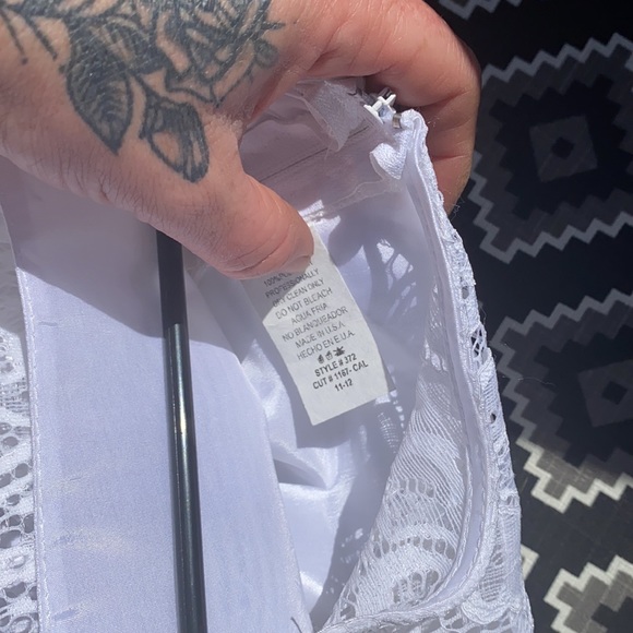 Flower Girl/Communion Dress - Picture 3 of 3